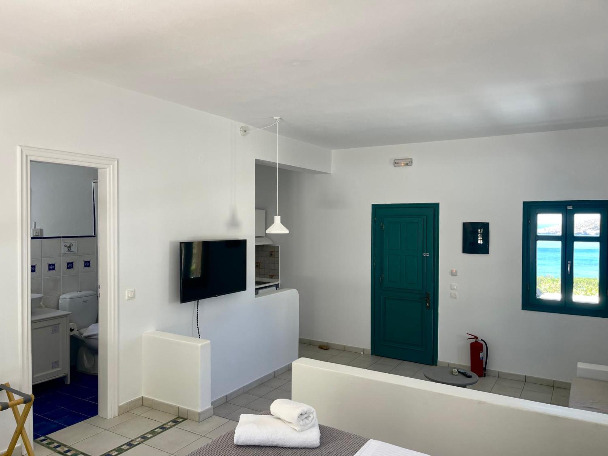 Lipsi Blue Hotel Екстер'єр фото