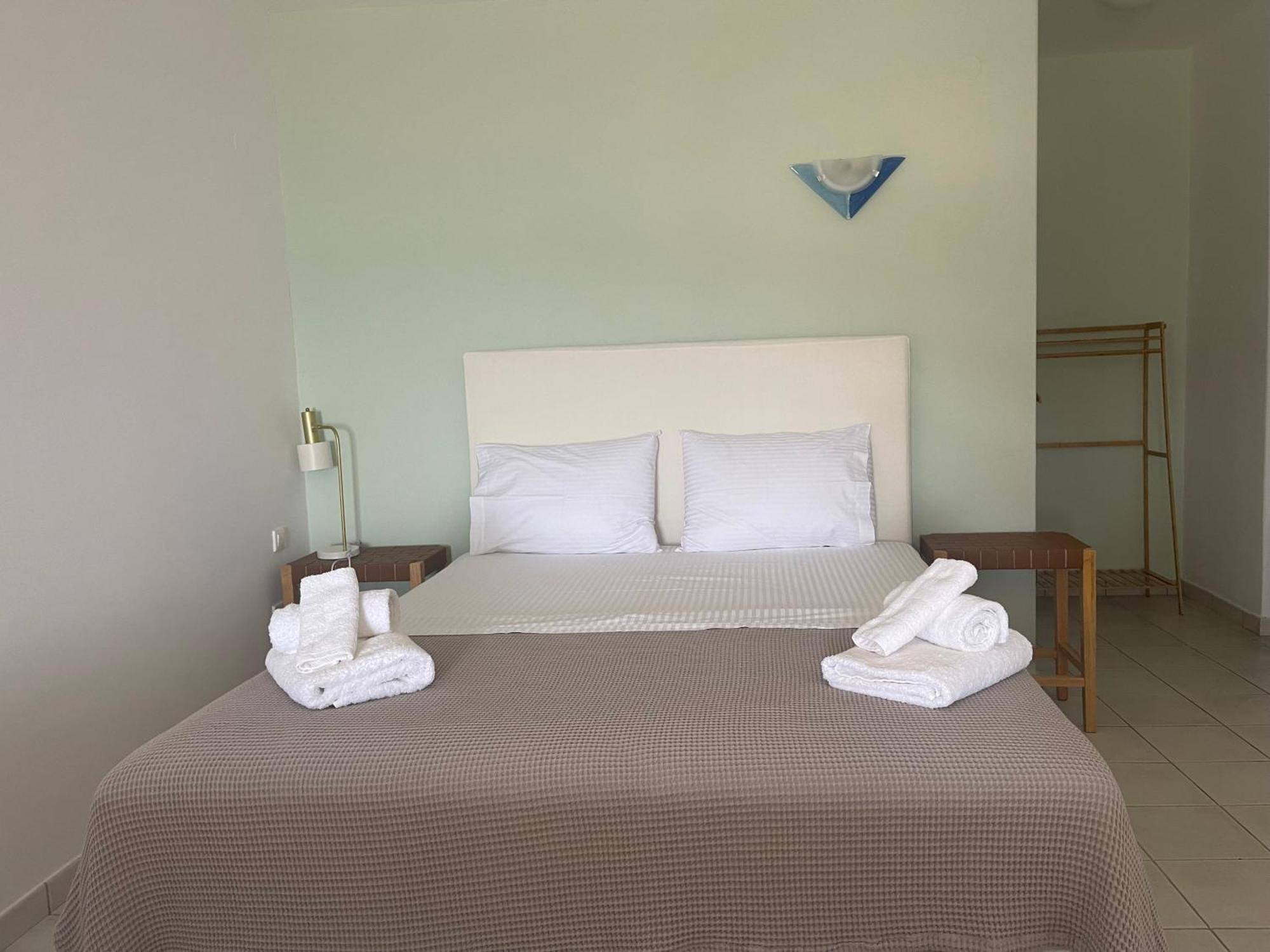 Lipsi Blue Hotel Екстер'єр фото